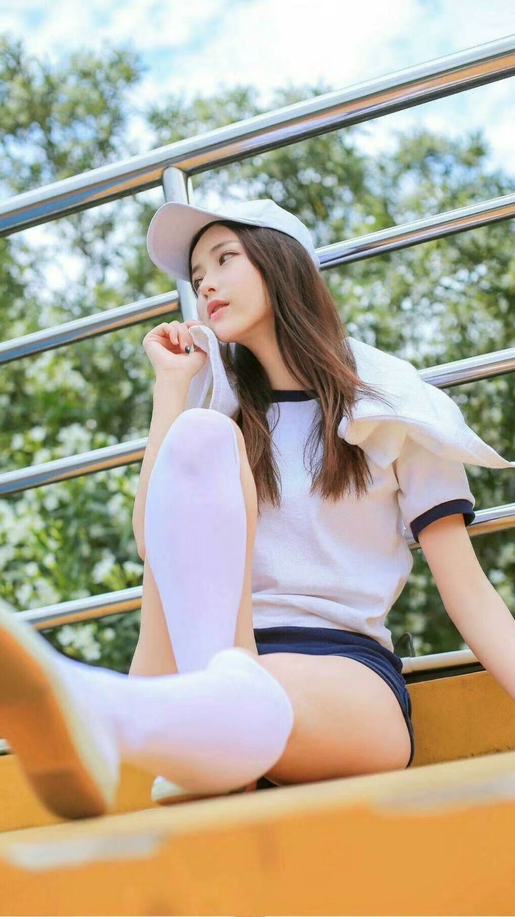 米切尔末节连得十分骑士逆转成功，米切尔22分全队半场18记三分 爵士灭魔术迎九连胜